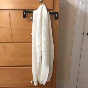 Calvin Klein Vanilla Scarf